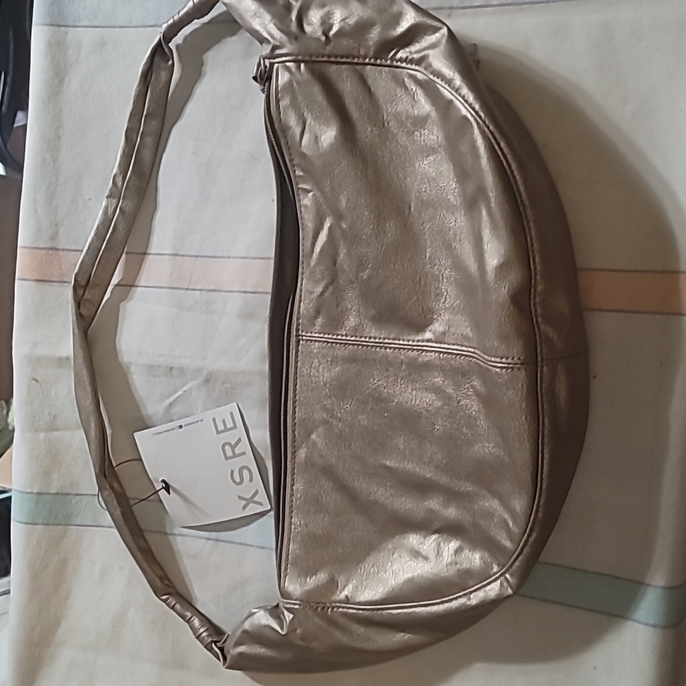 PRETTY BRONZE SHOULDER BAG-15 x 6 x 2